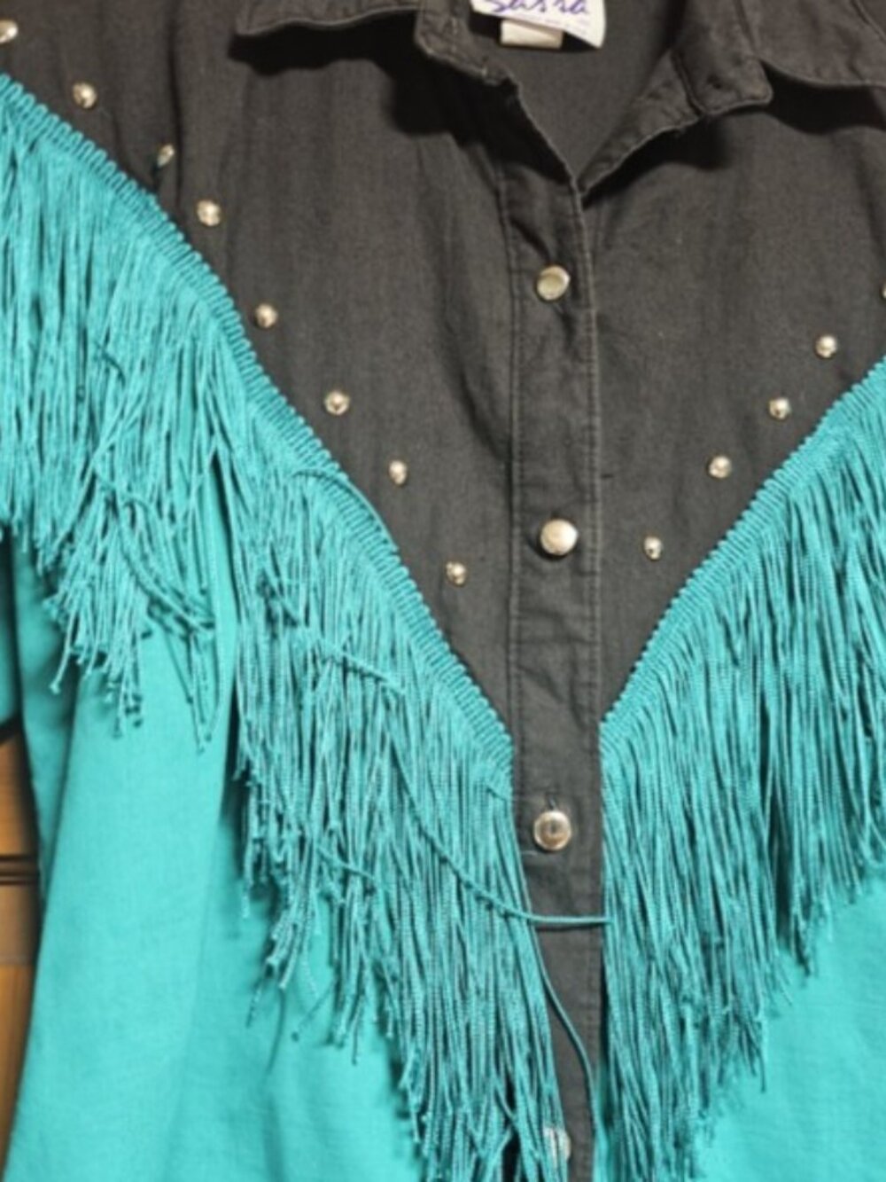 Sas’sa TEAL Fringe w Black Western Rodeo  Cowgirl  Shirt Button M Single Stitch